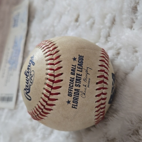 Detroit Tigers Hernan Perez signed Baseball - Picture 3 of 5